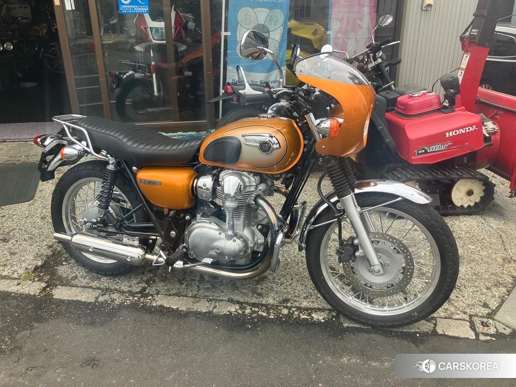 Проданный Kawasaki W800 2013 из Японии