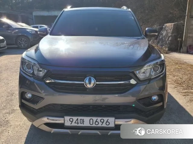 Ssangyong Rexton Sports 2018 Серый из Кореи