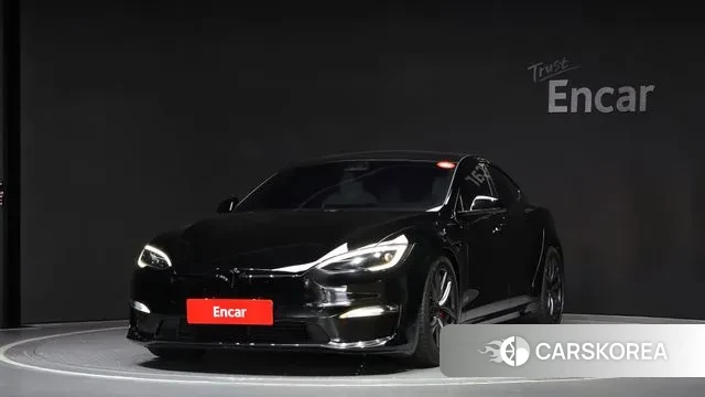 Tesla Model S 2023 Черный из Кореи
