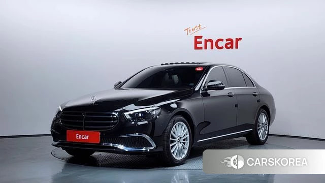 Mercedes-Benz E-Class W213 2022 Черный из Кореи