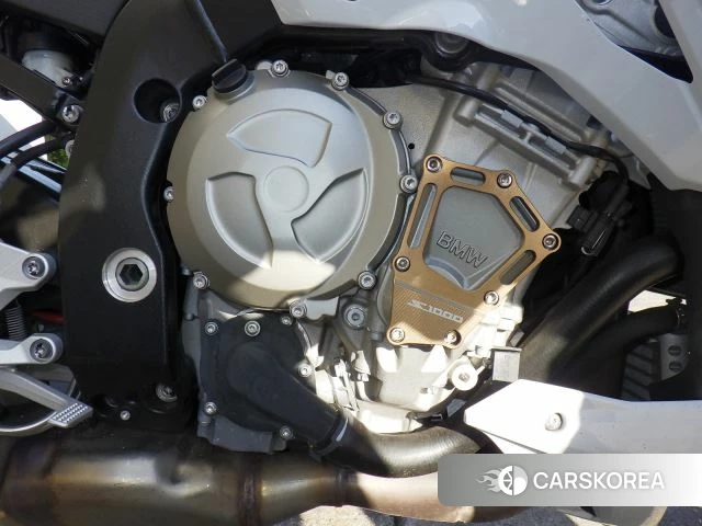 Engine photo