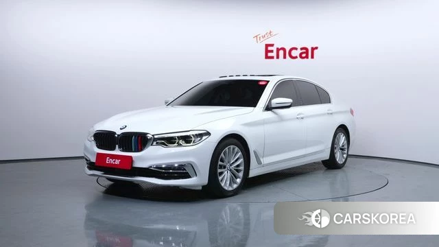 BMW 5 Series (G30) 2019 Белый из Кореи