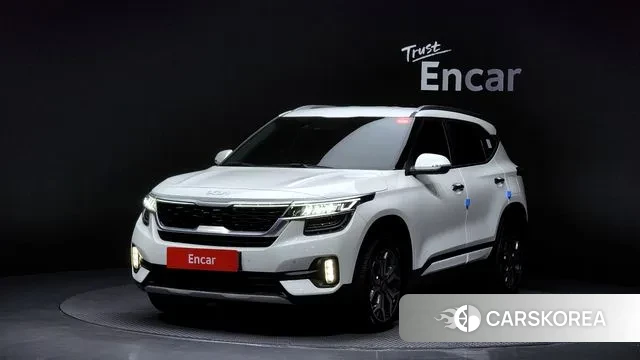 Kia Seltos 2022 Белый из Кореи