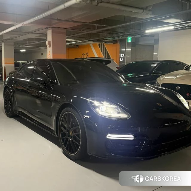 Porsche Panamera (971) 2018 Черный из Кореи