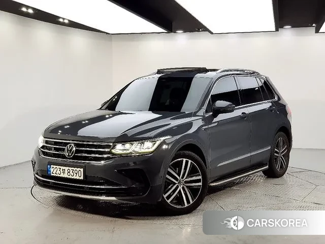 Volkswagen Tiguan second Generation 2021 Серый из Кореи