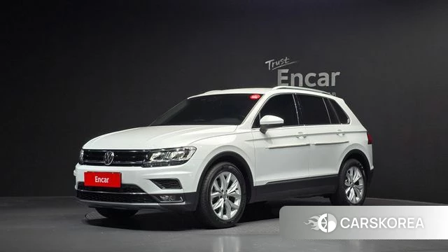 Volkswagen Tiguan second Generation 2020 Белый из Кореи