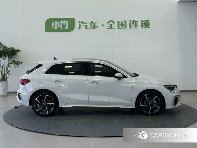 Audi A3 2023 Белый из Китая
