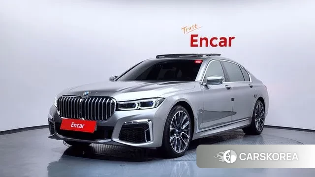 BMW 7 Series (G11) 2020 Серебристо-серый из Кореи