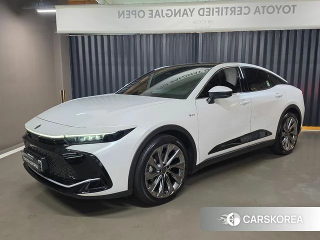 Toyota Crown Crossover 2024 Белый из Кореи