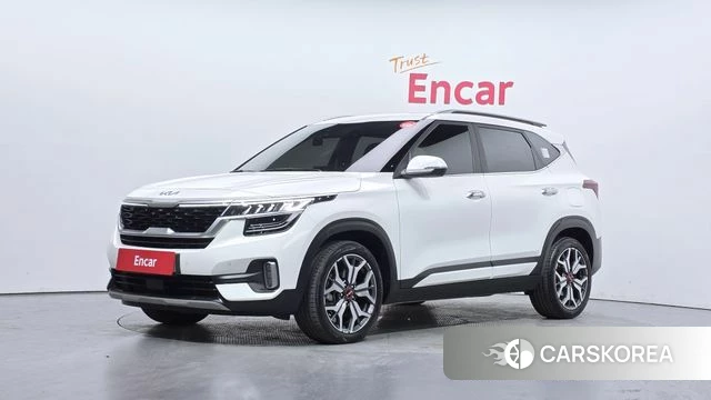 Kia Seltos 2022 Белый из Кореи