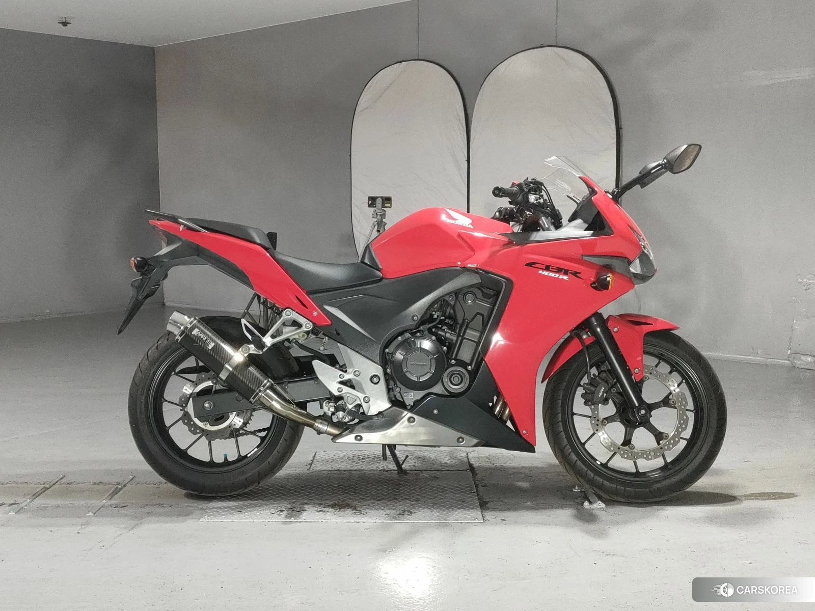 Проданный Honda CBR400R 2013 из Японии