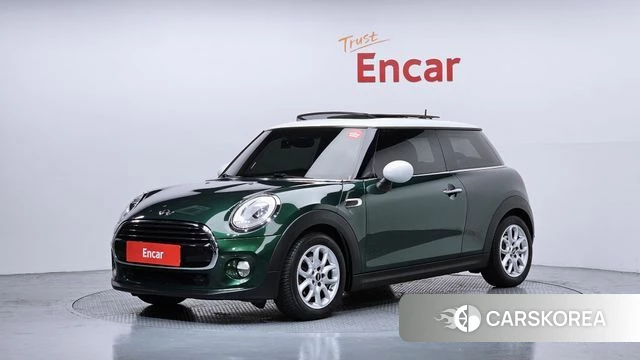 Mini Cooper 2018 Зеленый из Кореи