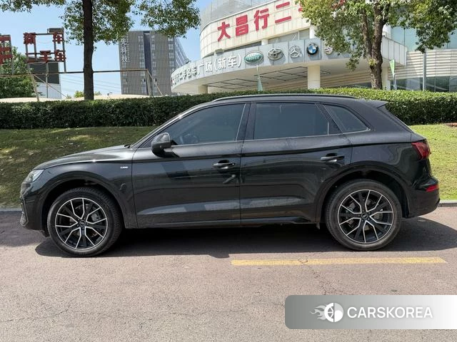 Audi Q5L 2026 Черный из Китая