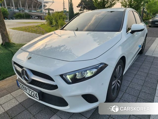 Mercedes-Benz A-Class W177 2022 Белый из Кореи