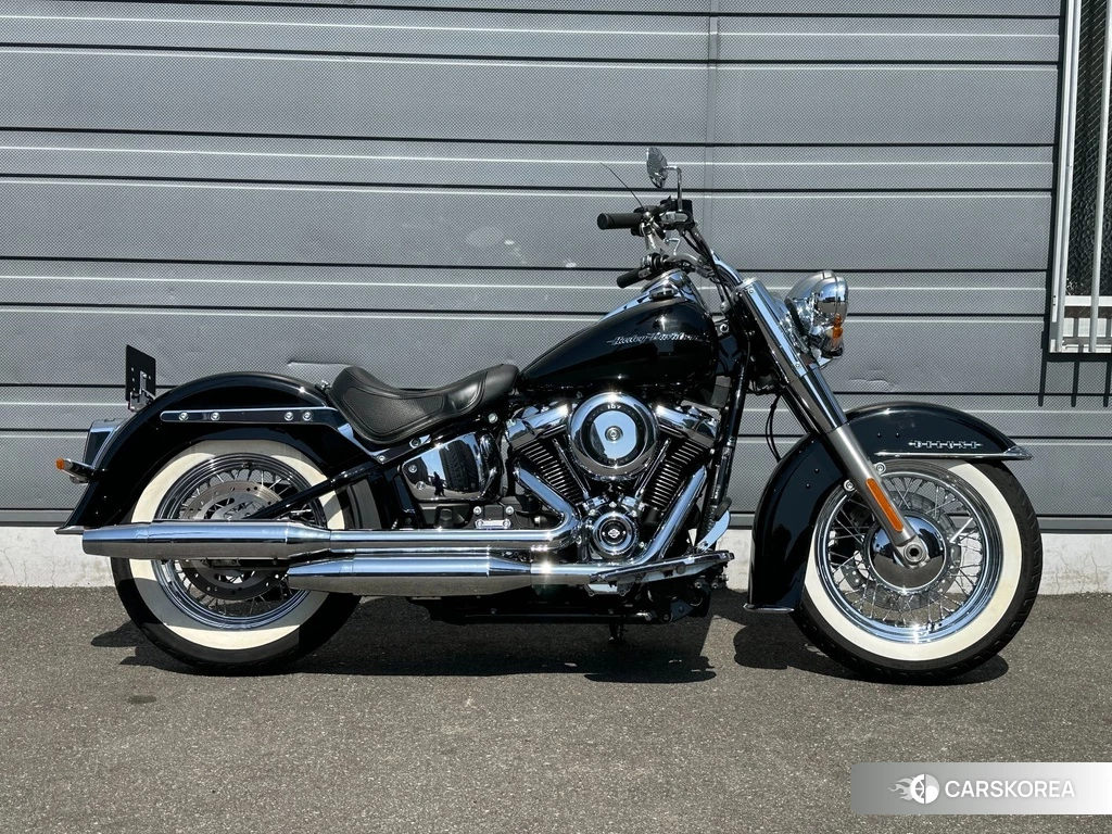 Проданный Harley-Davidson Softail Deluxe FLDE1750 2018 из Японии
