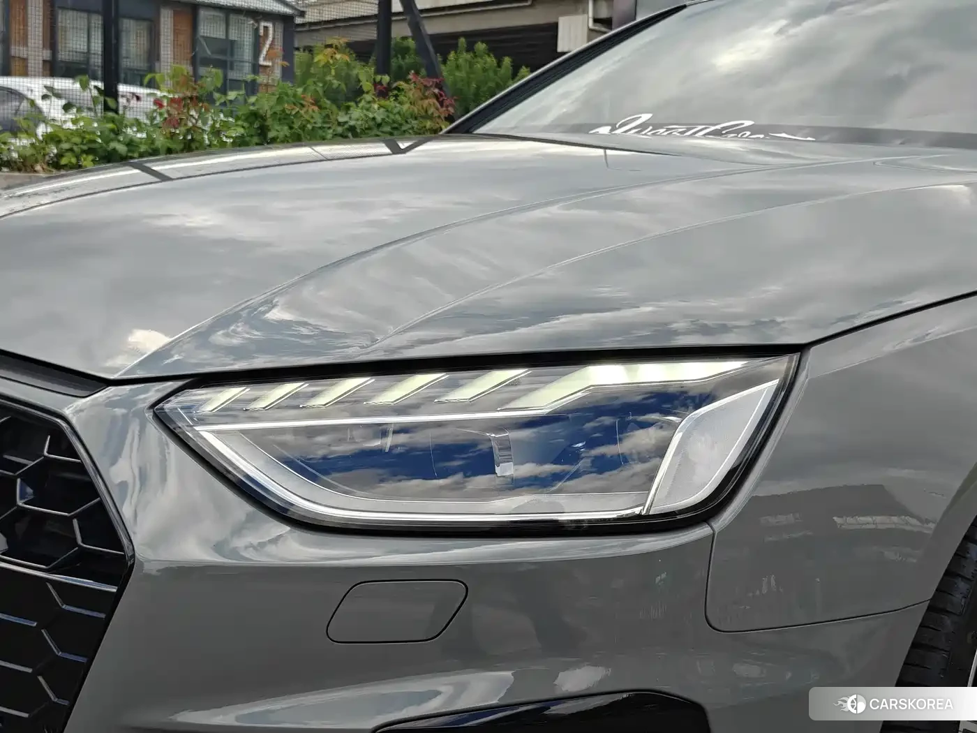 Audi A4L 2022 Silver/gray из Китая