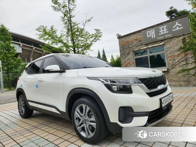 Kia Seltos 2020 Белый из Кореи