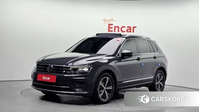 Volkswagen Tiguan second Generation 2018 Серый из Кореи