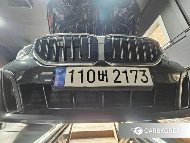 BMW 5 Series (G60) 2024 Серый из Кореи