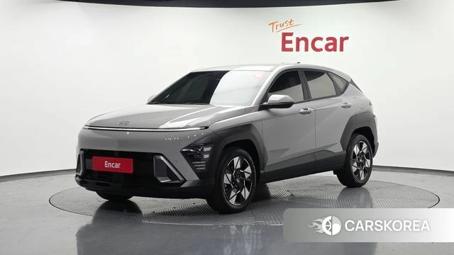 Hyundai Kona (SX2) 2023 Серебристо-серый из Кореи