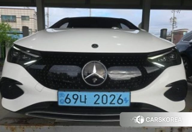 Mercedes-Benz EQE V295 2022 Белый из Кореи