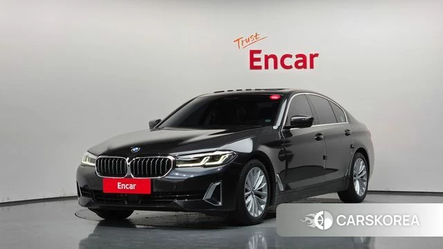 BMW 5 Series (G30) 2023 Серый из Кореи