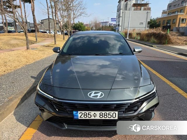 Hyundai The New Avante (CN7) 2023 Серый из Кореи