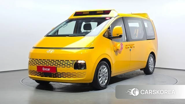 Hyundai Staria 2024 Желтый из Кореи