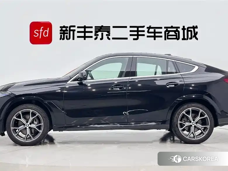 BMW X6 2025 Черный из Китая