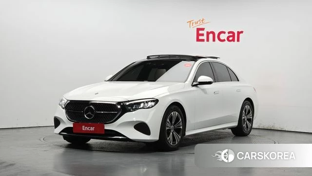 Mercedes-Benz E-Class W214 2024 Белый из Кореи