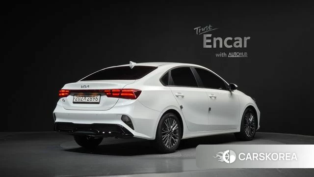 Kia The New K3 2nd generation 2023 Белый из Кореи