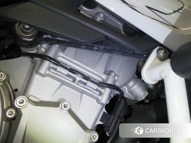 Engine photo