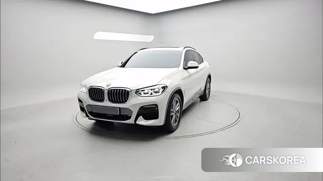 BMW X4 (G02) 2021 Белый из Кореи