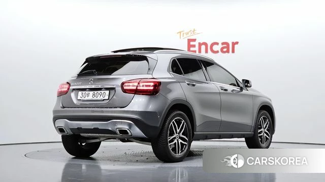 Mercedes-Benz GLA-Class X156 2018 Серый из Кореи