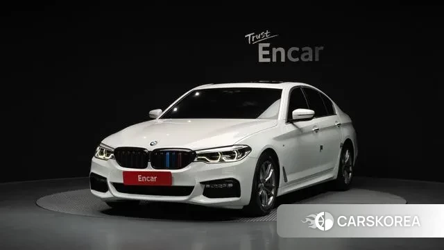 BMW 5 Series (G30) 2018 Белый из Кореи