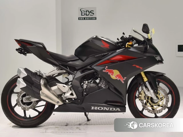 Проданный Honda CBR250RR 2017 из Японии