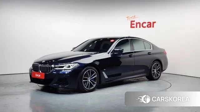 BMW 5 Series (G30) 2022 Черный из Кореи