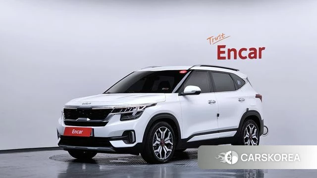 Kia Seltos 2022 Белый из Кореи