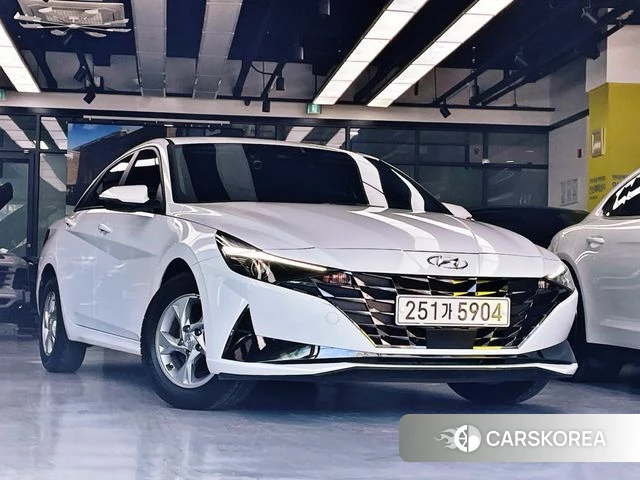 Hyundai Avante (CN7) 2021 Белый из Кореи
