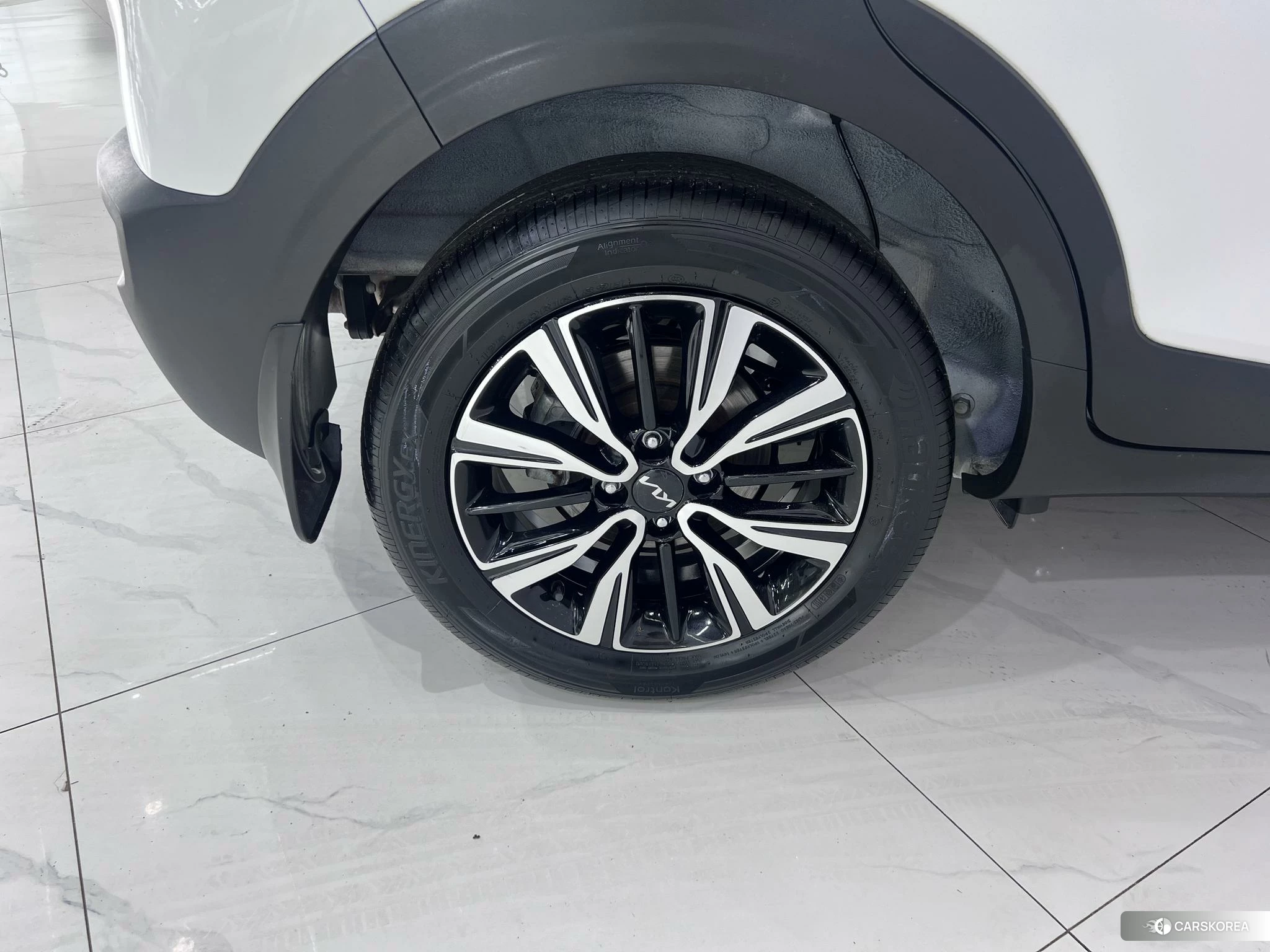 Kia KX1 2021 Белый из Китая