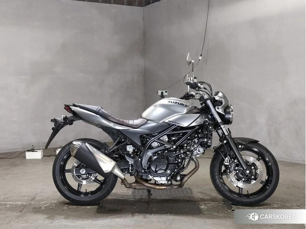 Проданный Suzuki SV650X 2020 из Японии