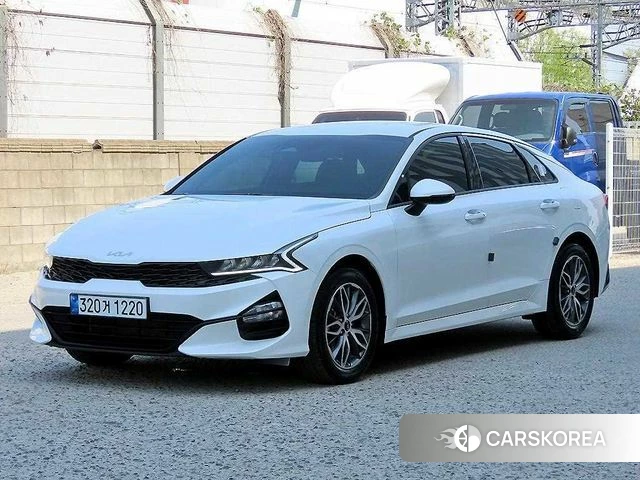 Kia K5 3rd generation 2023 Белый из Кореи