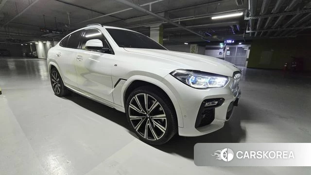 BMW X6 (G06) 2021 Белый из Кореи
