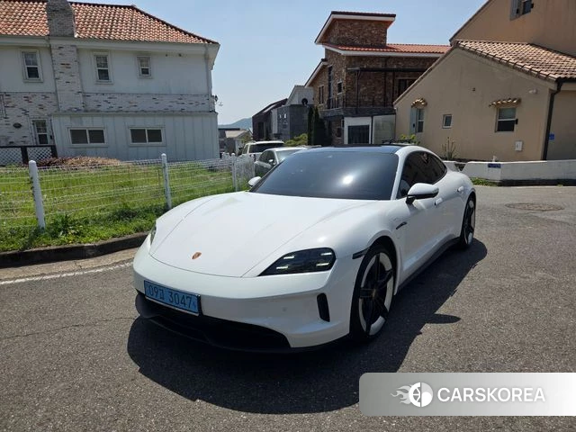 Porsche Taycan 2025 Белый из Кореи