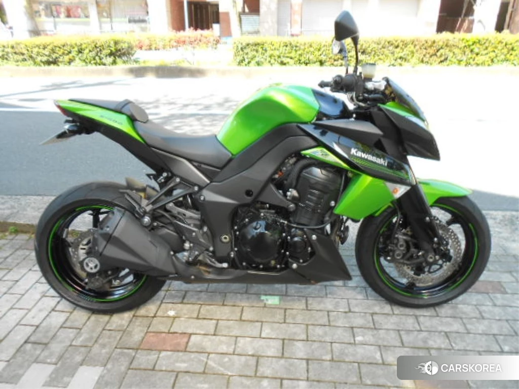 Проданный Kawasaki Z1000 2012 из Японии