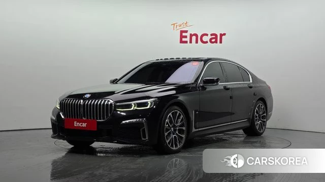 BMW 7 Series (G11) 2021 Черный из Кореи