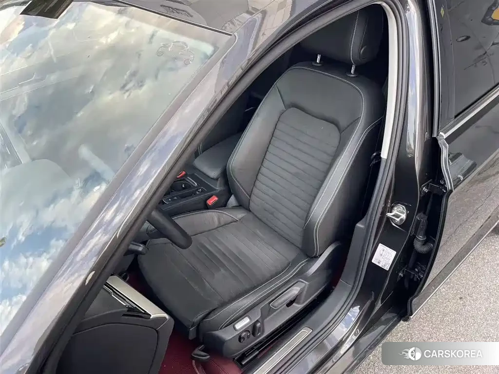 Volkswagen Wei Lan 2023 Черный из Китая