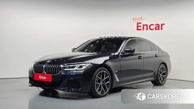 BMW 5 Series (G30) 2022 Черный из Кореи