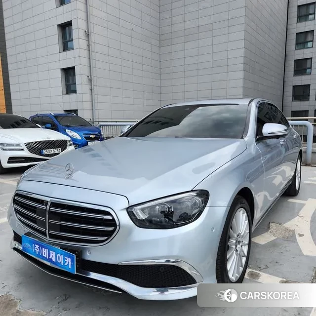 Mercedes-Benz E-Class W213 2021 Серебряный из Кореи