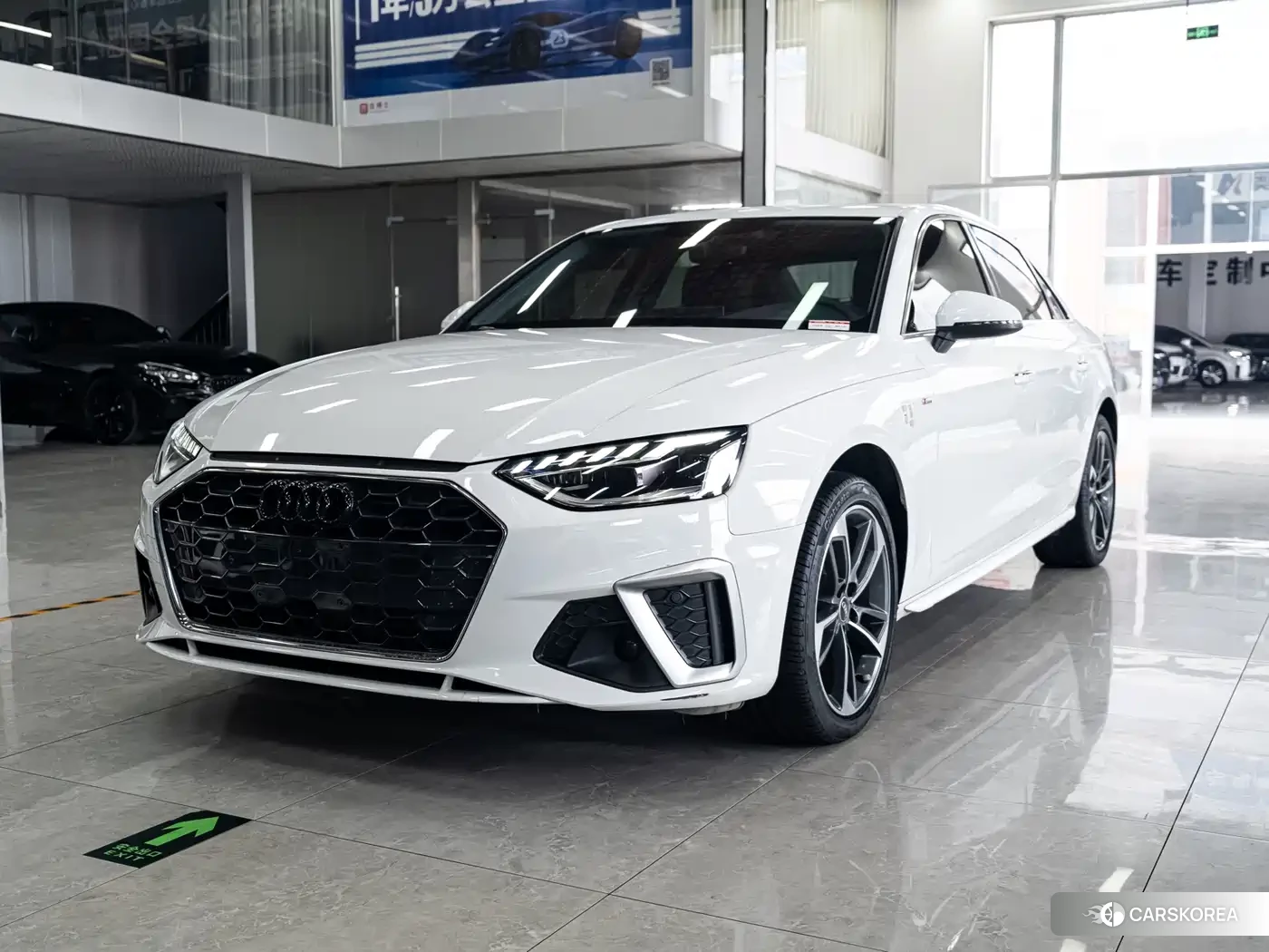 Audi A4L 2024 Белый из Китая